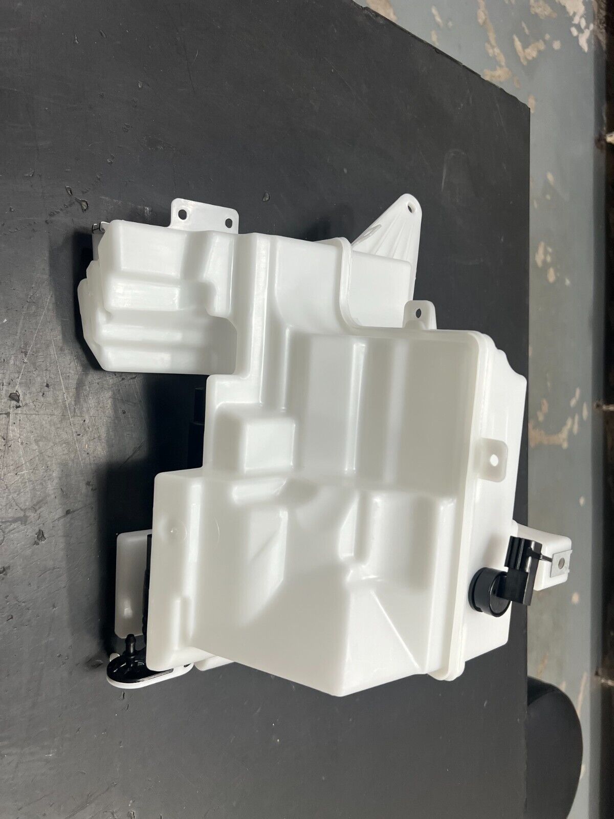 2546248 JX7B-13K175-AG VASCHETTA SERBATOIO LIQUIDO TERGICRISTALLI ORIGINALE FORD