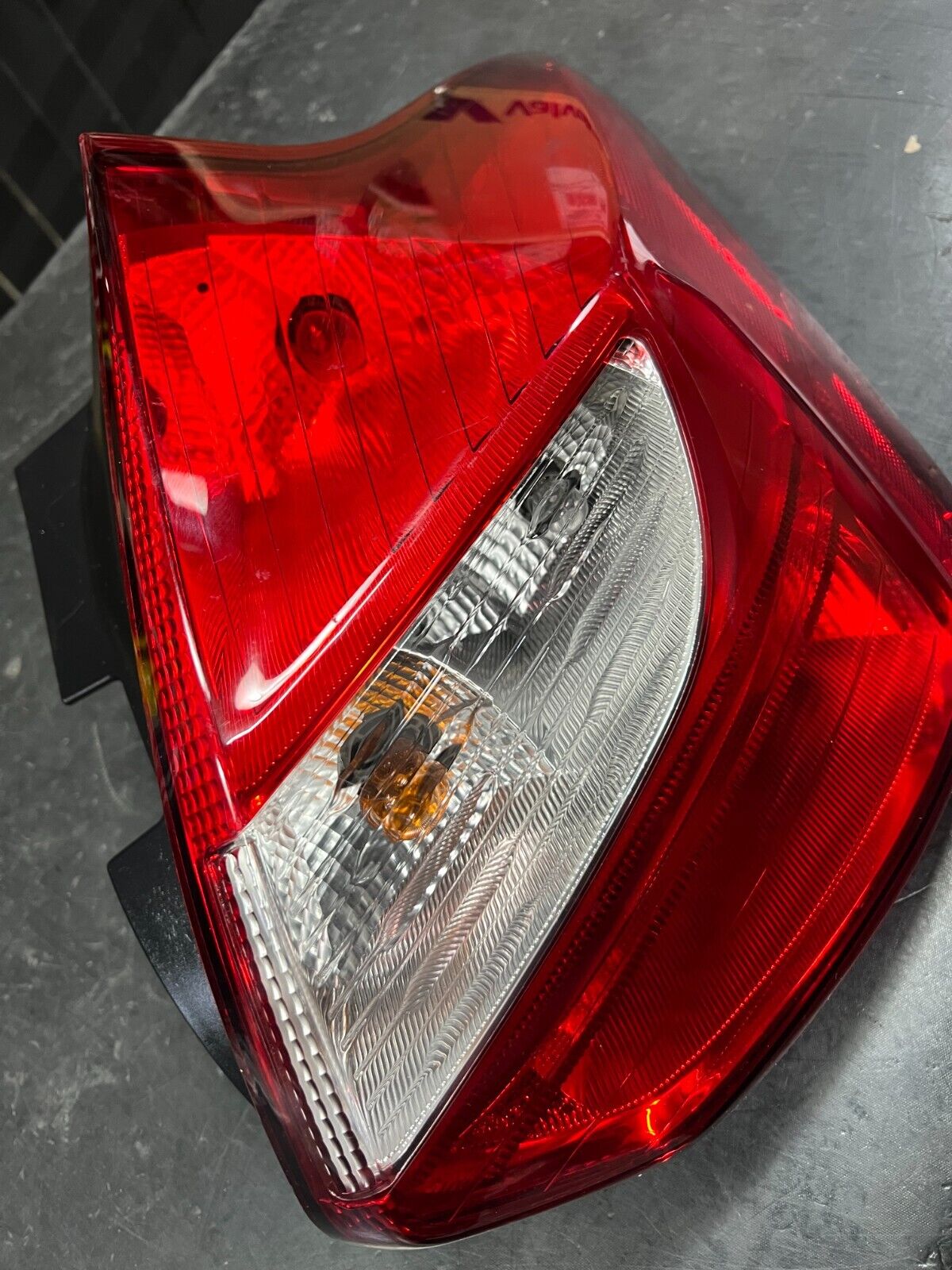 BM51-13404 FANALE FARO STOP POSTERIORE DESTRO ORIGINALE FORD FOCUS 2010-2014
