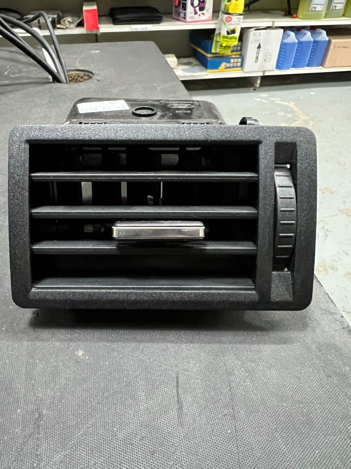 1751124 BOCCHETTA ARIA CONDIZIONATA LATO DESTRO ORIGINALE FORD