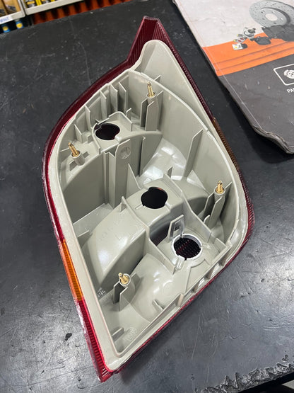 6665924 FANALE FARO STOP POSTERIORE SINISTRO ORIGINALE FORD FIESTA 1989 A 1995