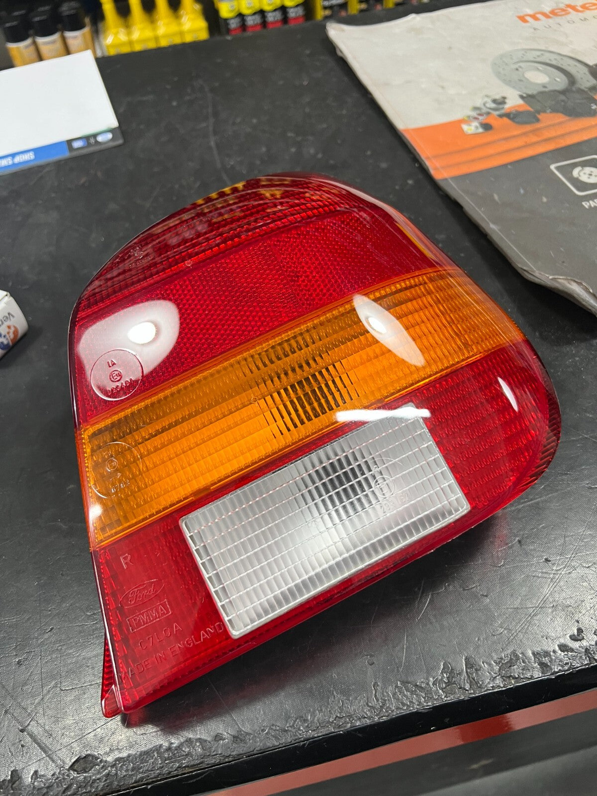 6665923 FANALE FARO STOP POSTERIORE DESTRO ORIGINALE FORD FIESTA 1989 A 1995