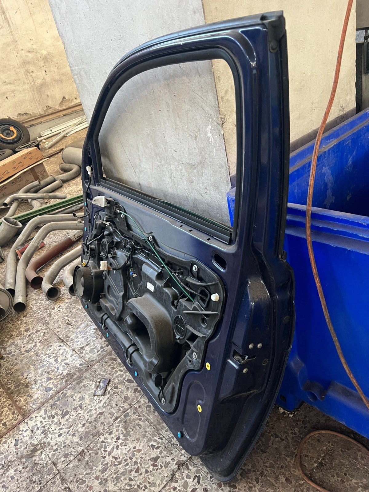 PORTIERA ANTERIORE BLU DESTRA LANCIA YPSILON 2004 SENZA PANNELLO E MANIGLIA