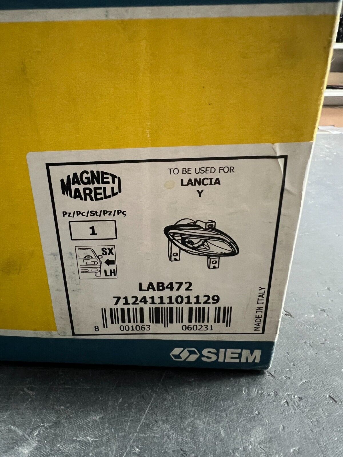 712411101129 LAB472 FARO FENDINEBBIA SINISTRO ORIGINALE MAGNETI MARELLI LANCIA Y