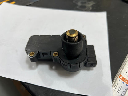 3437010915 0132008601 MOTORINO PASSO PASSO REGOLAZIONE MINIMO BOSCH SEAT VW