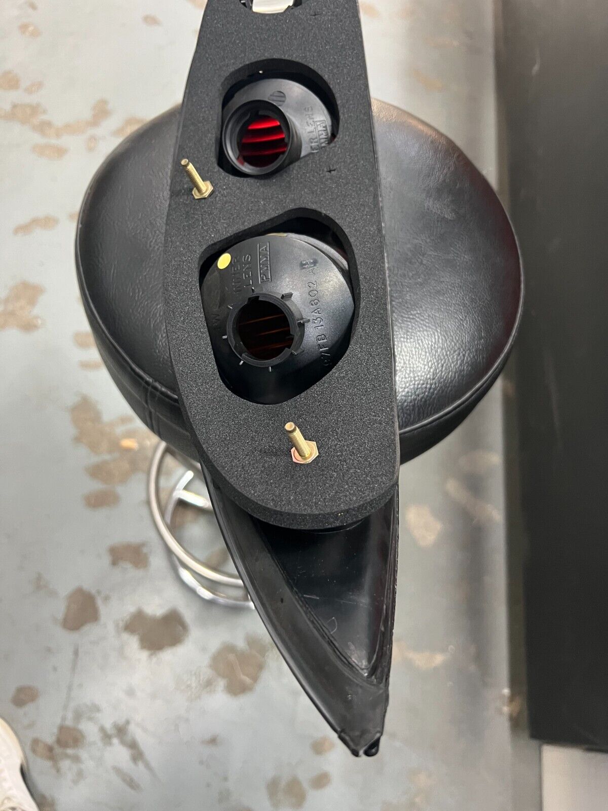 1050701 1051893 FARO FANALE STOP POSTERIORE DESTRO ORIGINALE FORD 06/97   03/98