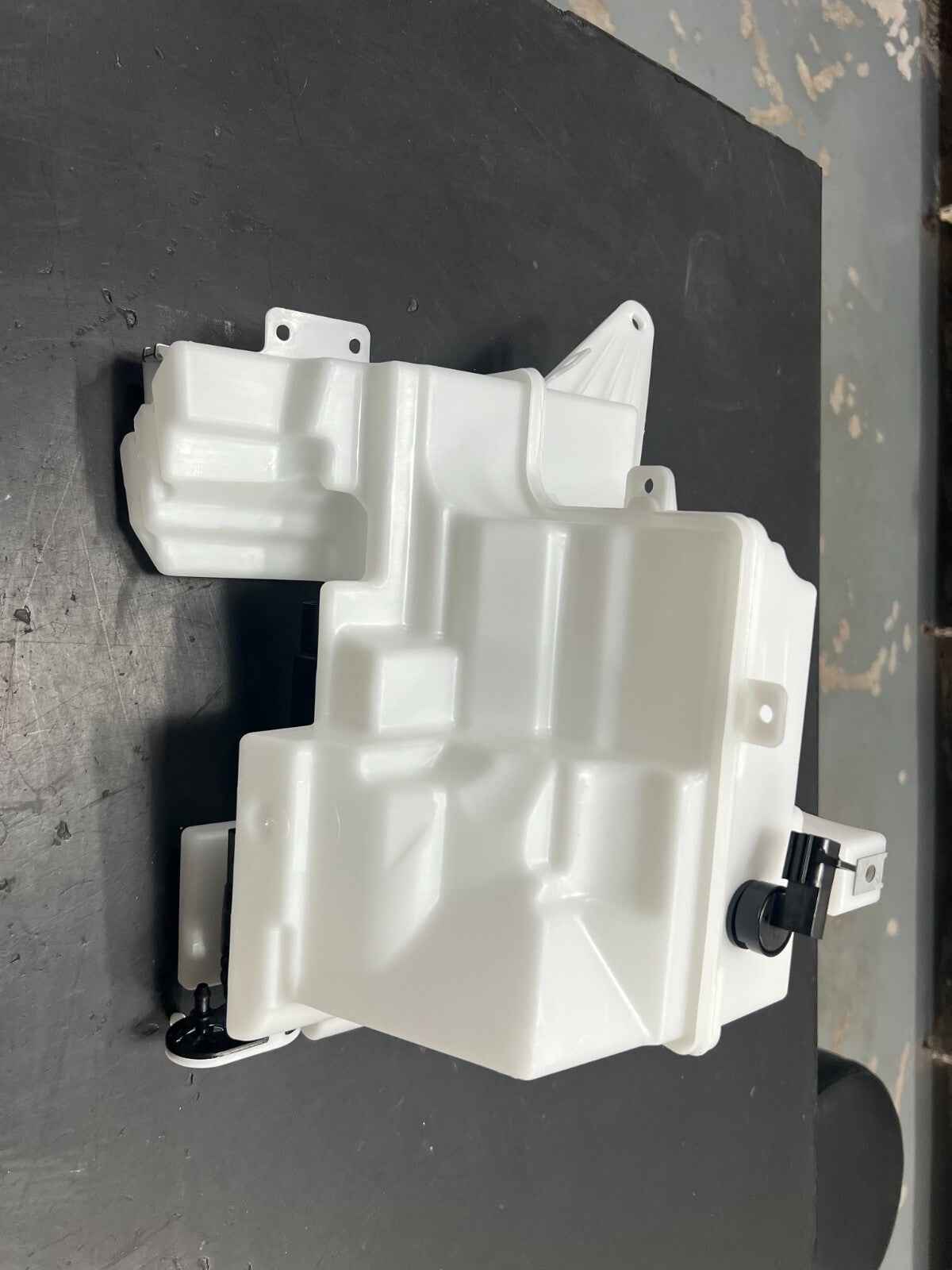 2546248 JX7B-13K175-AG VASCHETTA SERBATOIO LIQUIDO TERGICRISTALLI ORIGINALE FORD
