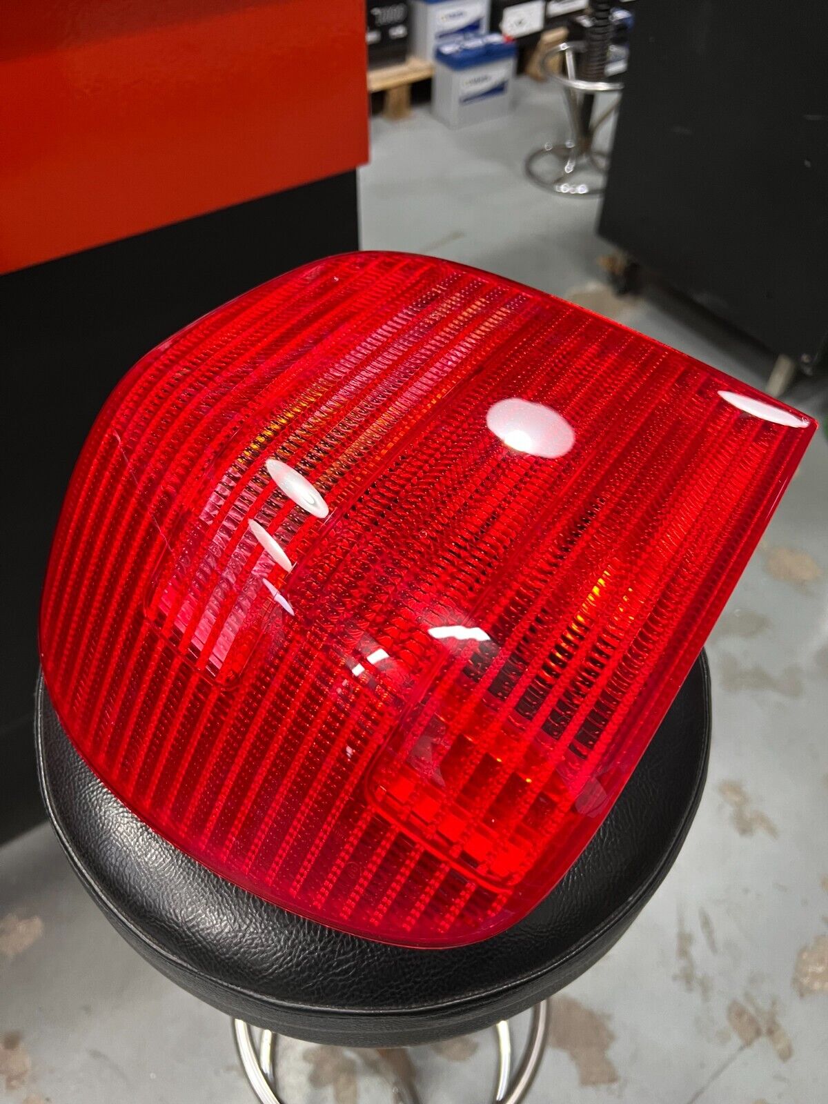 9EL 964 116-111 FARO FANALE STOP POSTERIORE SINISTRO ORIGINALE HELLA VW POLO